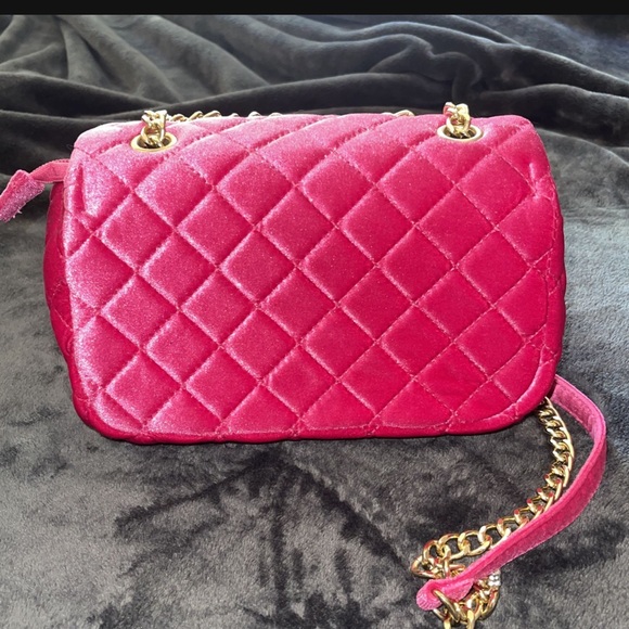 Pink purse - Picture 2 of 4
